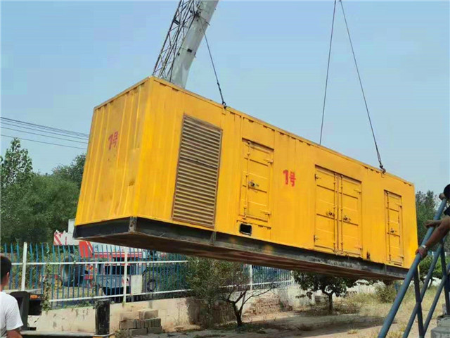 石排镇300KW柴油发电机组油耗是多少？